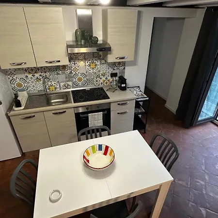 Gæstehus Miralong House 5*