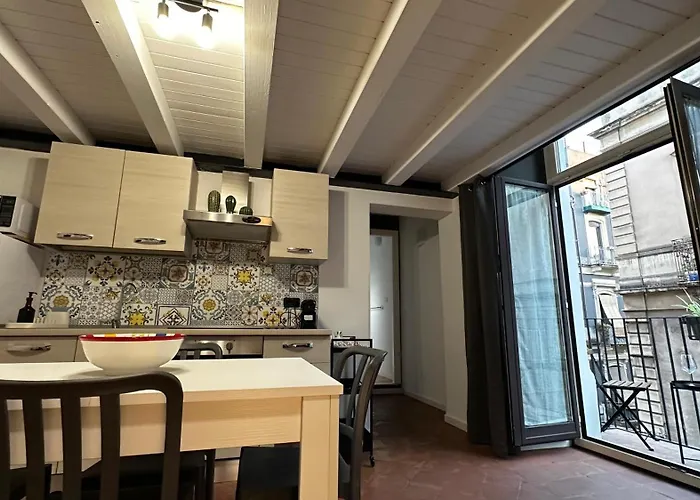 Gæstehus Miralong House Catania